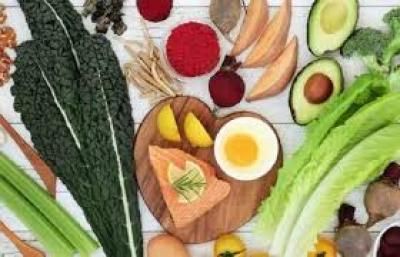 6 أطعمة خارقة تعزز دماغ الطلاب وتقوي التركيز!