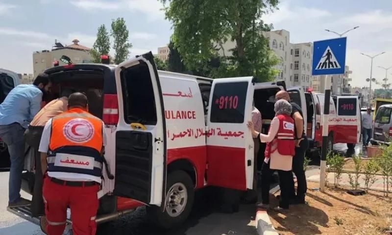 الهلال الأحمر في غزة: الاحتلال يريد الفلسطينيين بدون غذاء ولا مياه ولا...