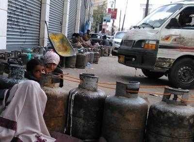 أخبار اليمن : توجيهات رئاسية بتوزيع إسطوانات الغاز مجاناً