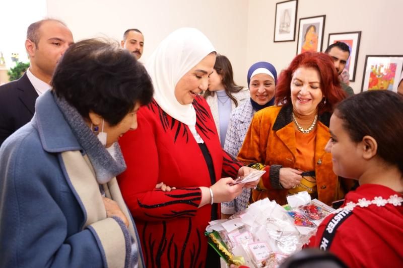 وزيرة التضامن تفتتح دار رعاية الفتيات لجمعية خير وبركة والمرأة الجديدة بمنطقة...