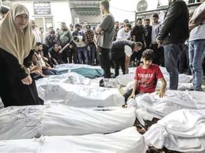 29878 شهيدا في غزة منذ السابع من أكتوبر