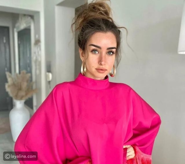 في شهر المرأة: اختاري أجمل إطلالة وردية بين هؤلاء النجمات