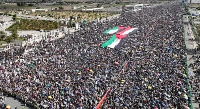 أخبار اليمن : في العاصمة صنعاء.. طوفان ينتصر لغزة