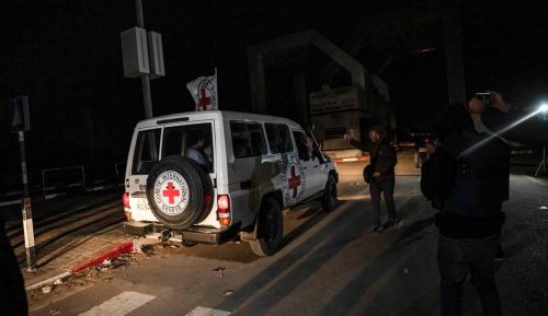 اعترافات إسرائيلية بشأن استعادة الأسرى من غزة