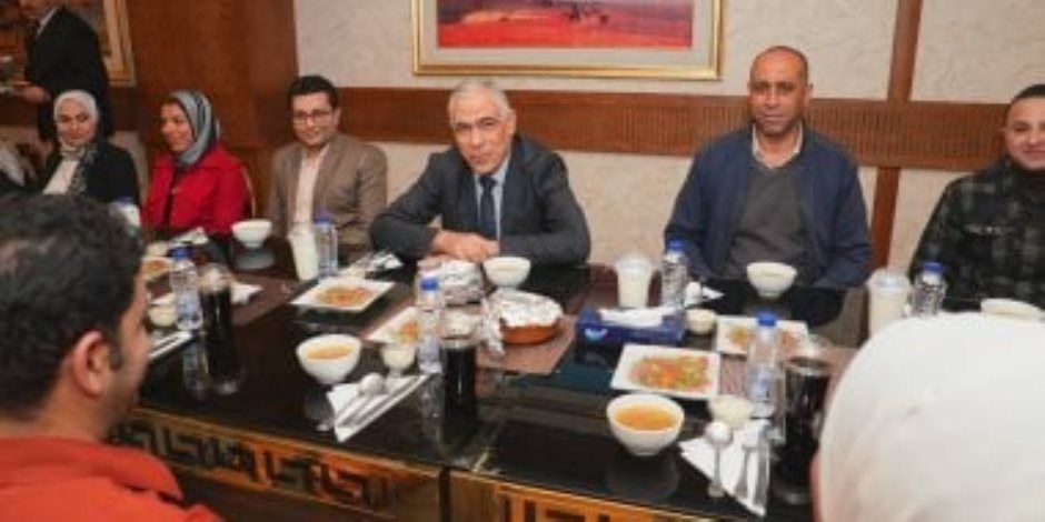 النائب العام يشهد إفطار رمضان مع موظفى النيابة العامة