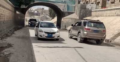 أخبار اليمن : إعادة فتح حركة السير في سائلة صنعاء