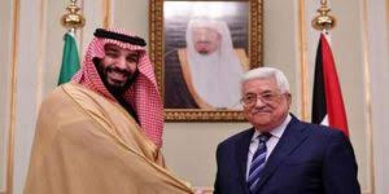 ولي العهد السعودي يستقبل الرئيس الفلسطيني في الرياض لبحث مستجدات الأوضاع بغزة