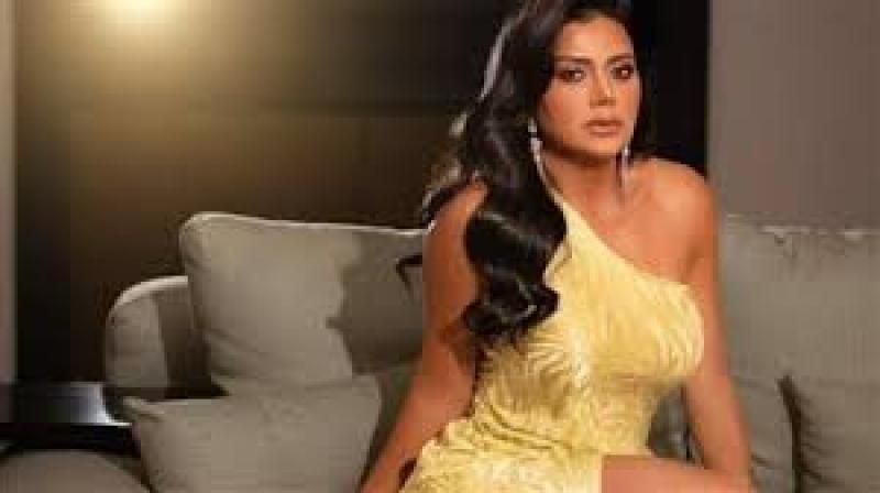 رانيا يوسف تتجه لعالم الغناء في كليب من إخراج بتول عرفة