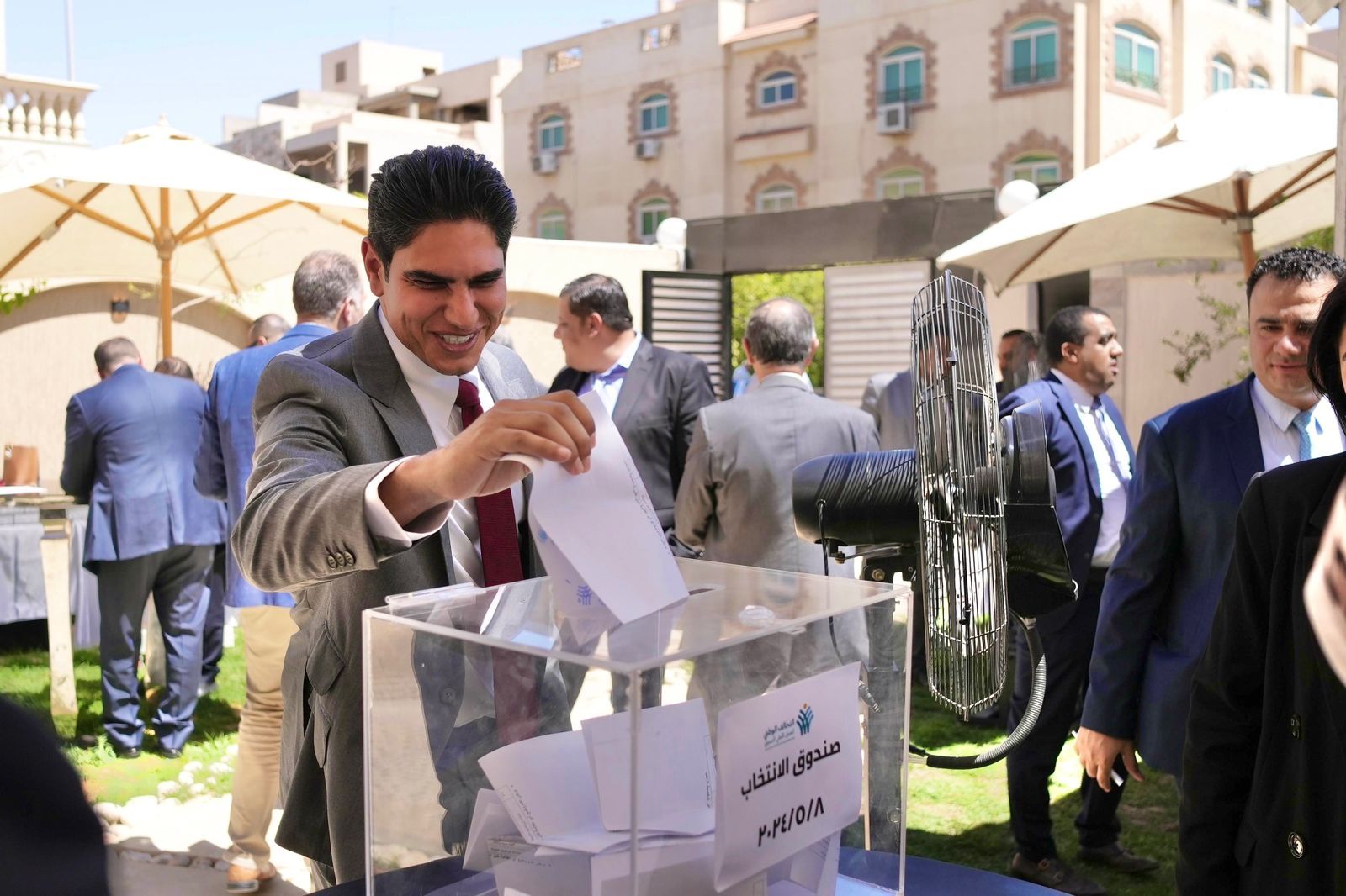 انتخاب أحمد أبو هشيمة عضوا بمجلس أمناء التحالف الوطني للعمل الأهلي التنموي