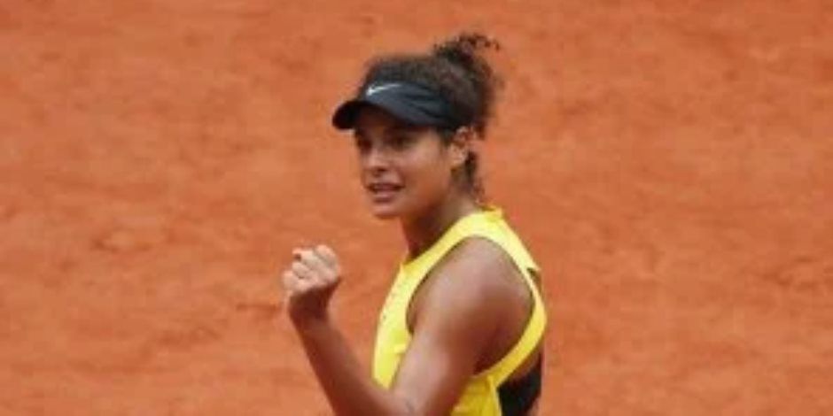 ميار شريف تفوز على المصنفة الـ36 وتتأهل للدور الثانى ببطولة رولان جاروس