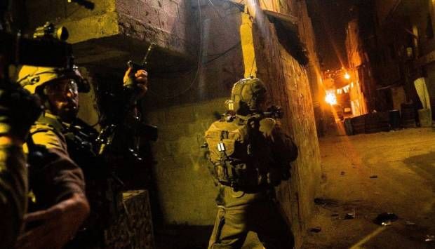 إعلام الاحتلال: مقتل جنديين إضافيين وإصابة اثنين آخرين جراء عبوة ناسفة