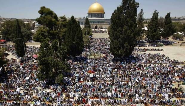 الأوقاف الإسلامية: 40 ألف فلسطيني أدوا صلاة عيد الأضحى في المسجد الأقصى