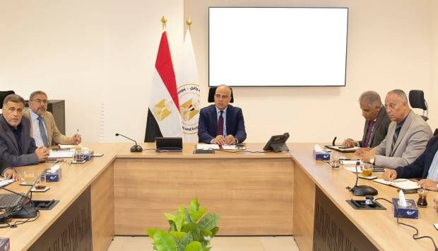 وزير الري يوجه باتخاذ الإجراءات اللازمة خلال إجازة عيد الأضحى