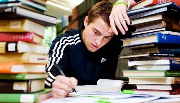 لطلاب الثانوية العامة.. نصائح لاستعادة التركيز بعد إجازة العيد