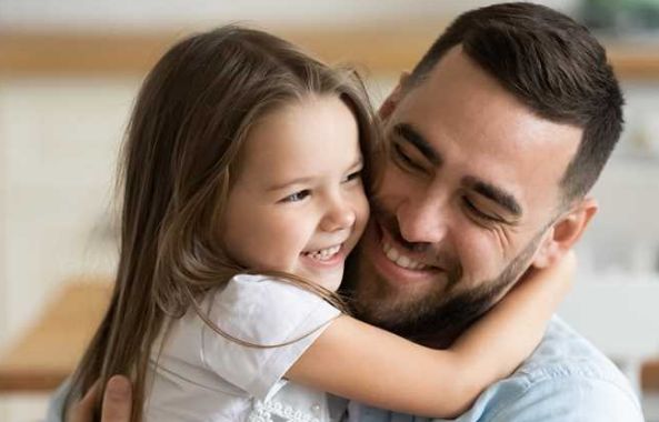 رمز الكفاح وحصن الأمان.. اعرف تاريخ الاحتفال بـ عيد الأب