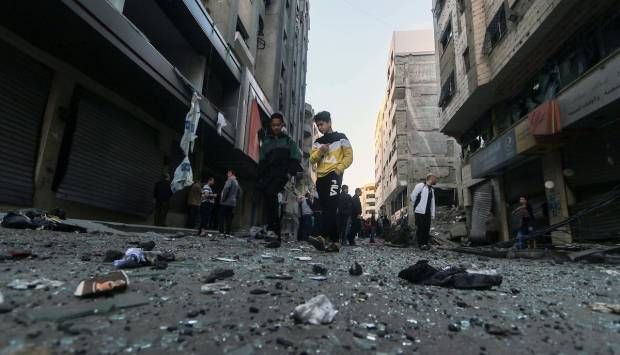 مفقودون و38 شهيدا وأكثر من 50 مصابا جراء قصف الاحتلال لأحياء في غزة