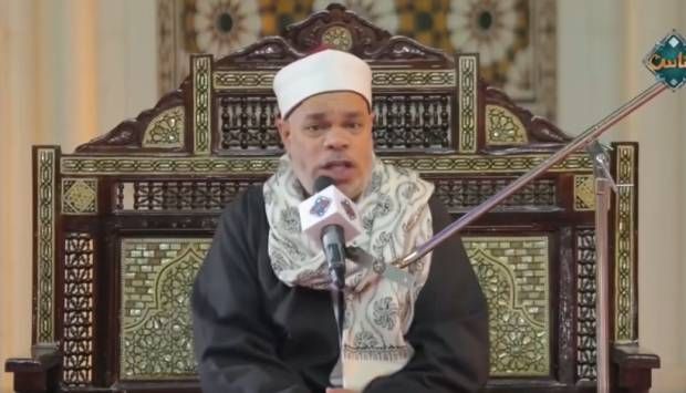 «كتاب الناس».. تعلم كيفية تلاوة سورة الكافرون مع الشيخ أحمد المراغي (فيديو)