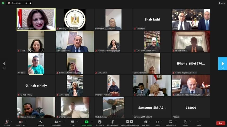 30 يونيو.. خدمات غير مسبوقة وجسور تواصل مستمرة للمصريين بالخارج