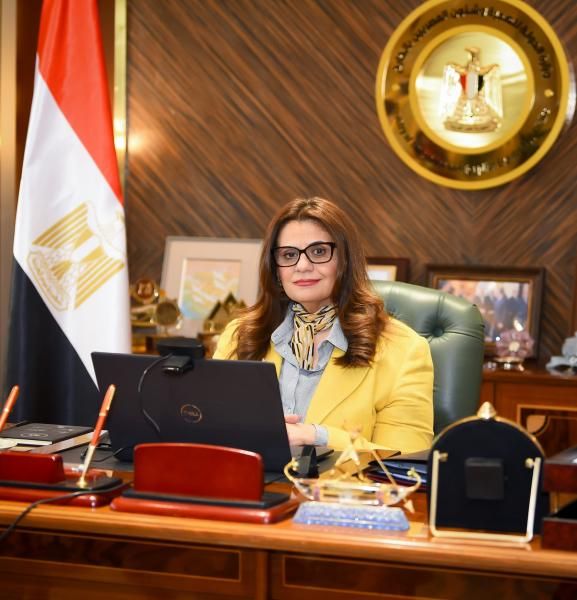 وزيرة الهجرة تعقد اجتماعا مع أعضاء الجاليات المصرية في اليونان وقبرص ومالطا