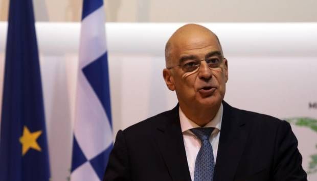 وزير الخارجية اليوناني: من غير المقبول أن يطلق حزب الله تهديدات ضد قبرص
