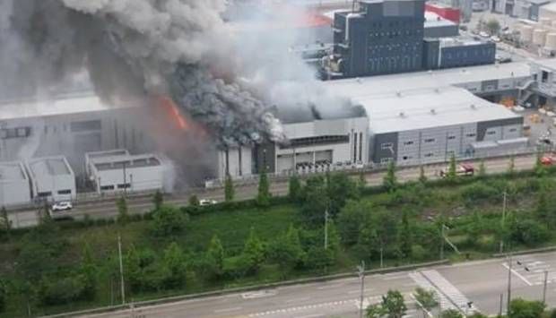 عاجل.. العثور على 20 جثة إثر حريق في مصنع للبطاريات بكوريا الجنوبية
