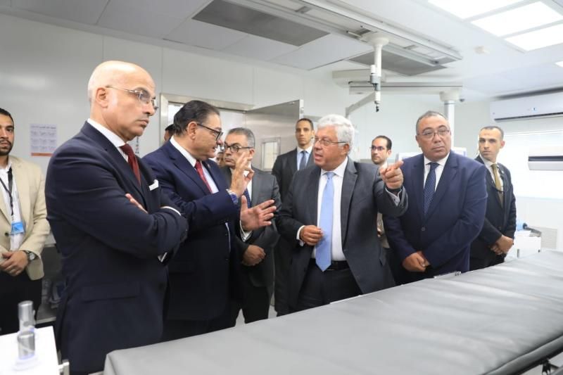 وزيرا التعليم العالي والصحة ورئيس جامعة عين شمس يفتتحون وحدة علاج السكتة...