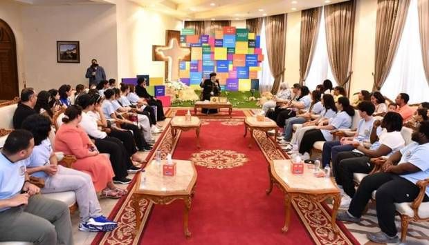 البابا تواضروس يلتقي شبابا من إيبارشية بنسلڤانيا