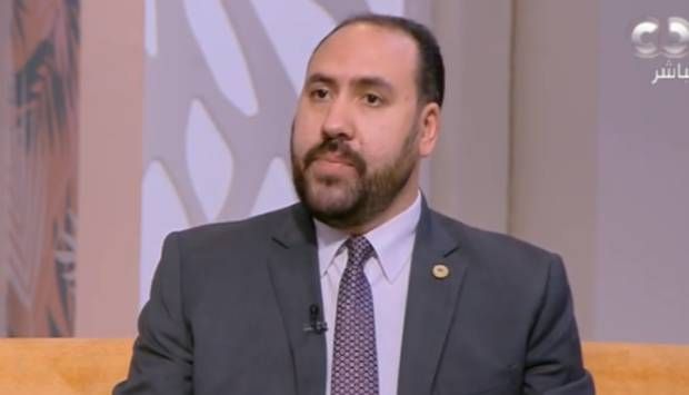 حازم مبروك عطية يكشف عن طرق بناء الأسرة السعيدة (فيديو)