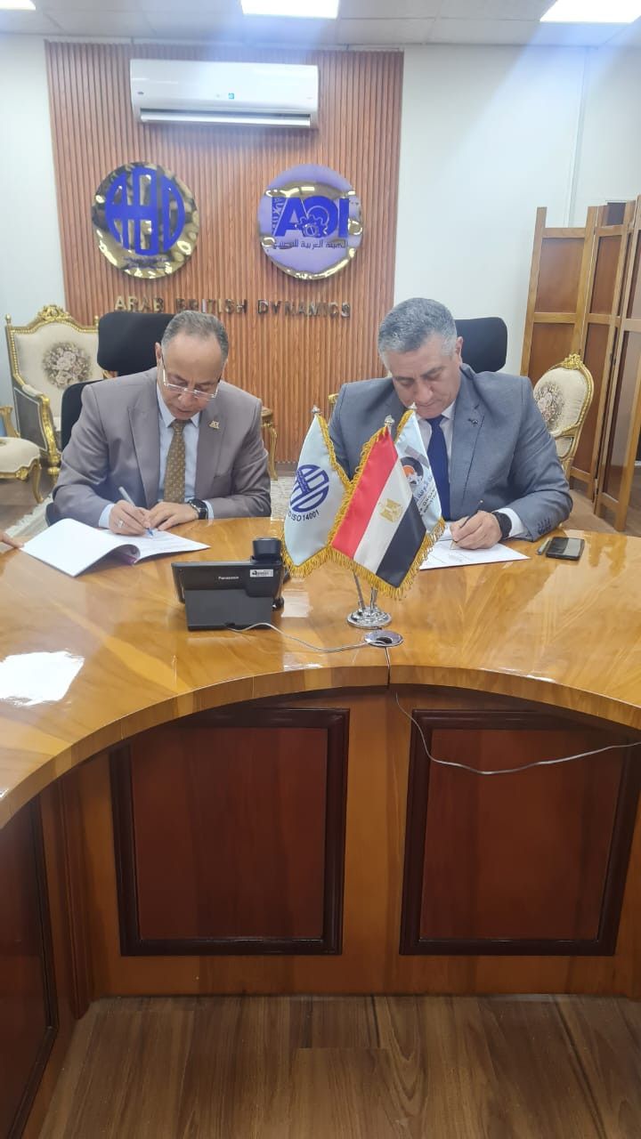 عاشور: تعظيم إمكانيات المعهد القومي لعلوم البحار والمصايد لإجراء الأبحاث