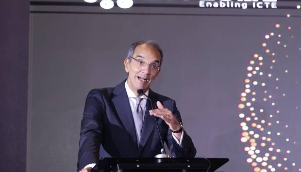 عمرو طلعت: الاتصالات الأعلى نموا بين قطاعات الدولة بمعدل نمو تجاوز نسبة 16%