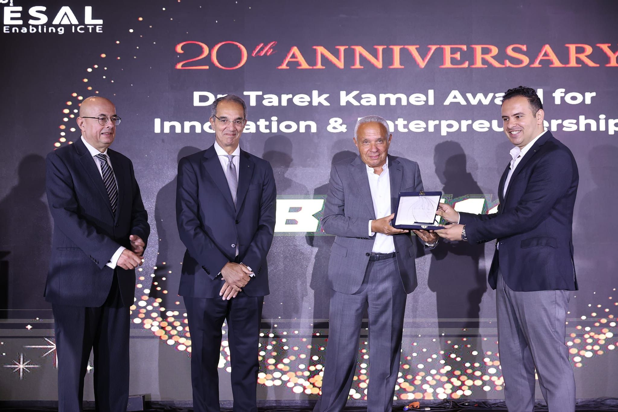 عمرو طلعت: الاتصالات الأعلى نموا بين قطاعات الدولة بمعدل نمو تجاوز نسبة 16%