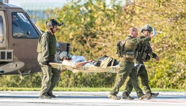 شهود عيان: هبوط مروحية عسكرية إسرائيلية في مستشفى هداسا لنقل مصابين من غزة