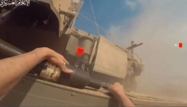 حزب الله: استهدفنا دبابة ‏ميركافا وآلية في موقع رويسات العلم