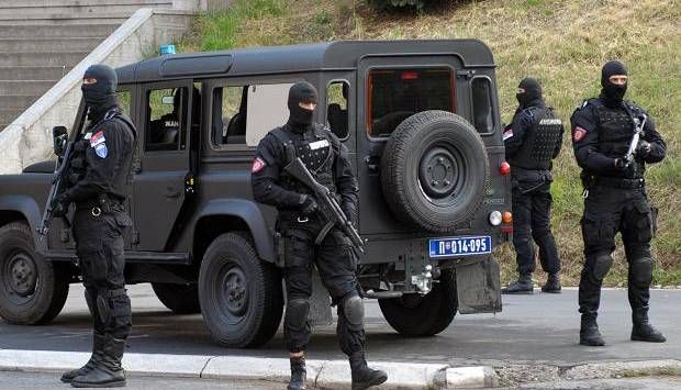 عاجل- إصابة شرطي أمام السفارة الإسرائيلية في بلجراد بصربيا وتصفية المهاجم