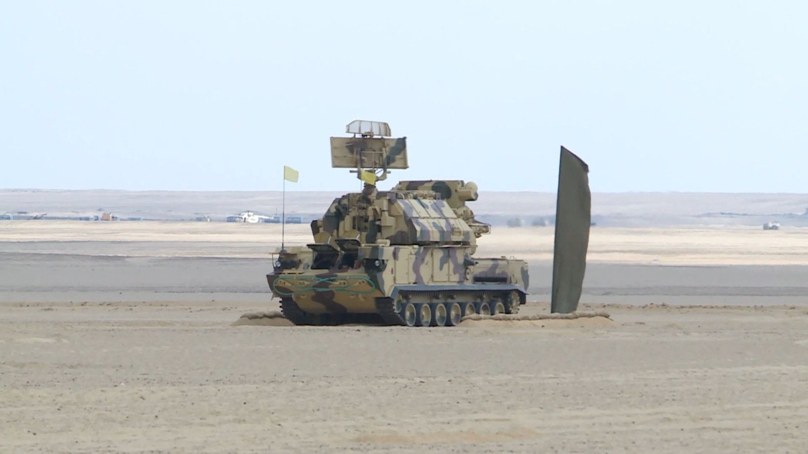 قائد الدفاع الجوي: القيادة السياسية أولت اهتماما بالغا بتوطين التكنولوجيا