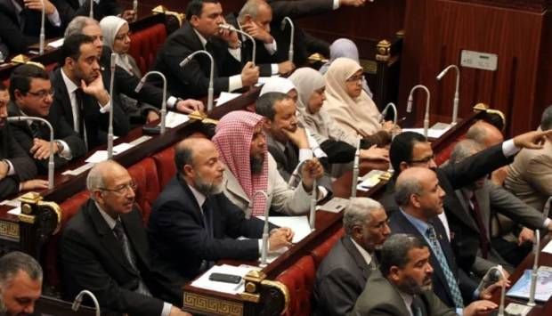 حل مجلس الشورى.. مسمار في نعش الإرهابية (فيديوجراف)