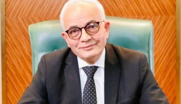 اليوم.. وزير التعليم يستعرض تقريرا حول مدى مطابقة امتحان الفيزياء للمواصفات