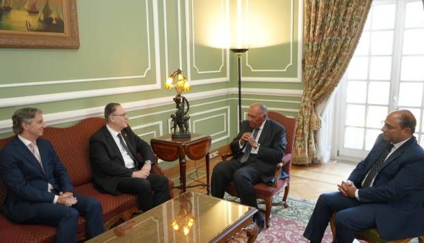 «شكري» يستقبل مساعد السكرتير العام ومدير المكتب الإقليمي للدول العربية