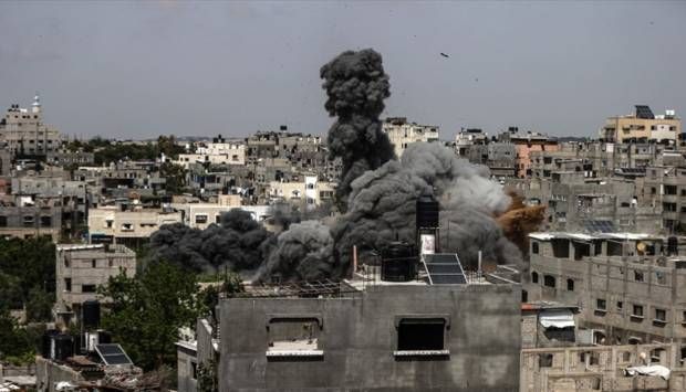 إعلام فلسطيني: طائرات الاحتلال تشن غارة على مدينة غزة شمال القطاع