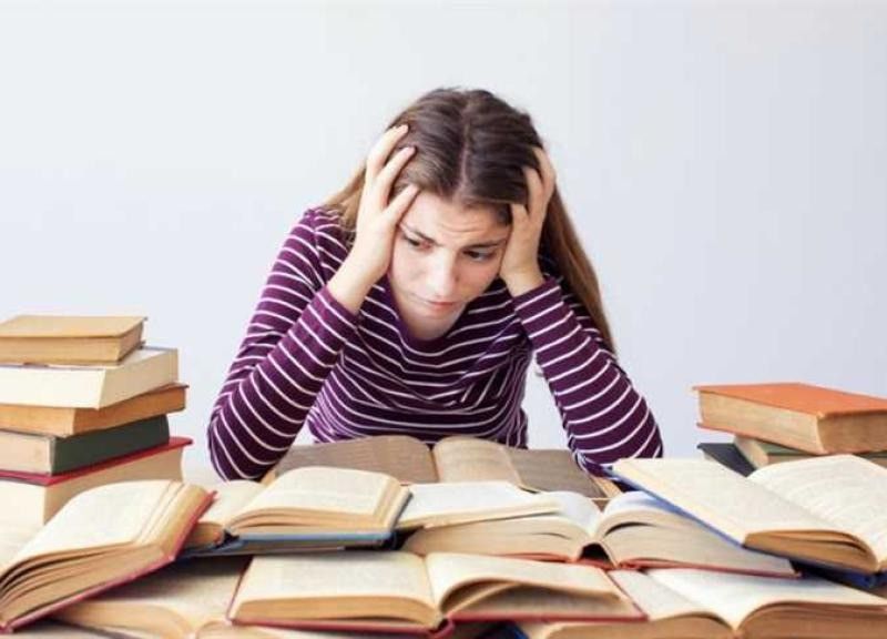 استشاري الطب النفسي يوجه نصائح وتحذيرات لطلاب الثانوية العامة