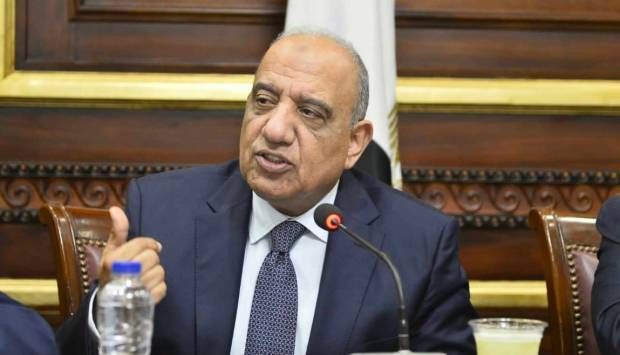 السيرة الذاتية للوزراء الجدد.. محمود عصمت وزير الكهرباء (إنفوجراف)