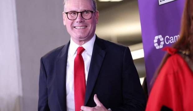 «ستارمر» يعين ديفيد لامي وزيرا للخارجية وجون هيلي للدفاع في حكومته الجديدة