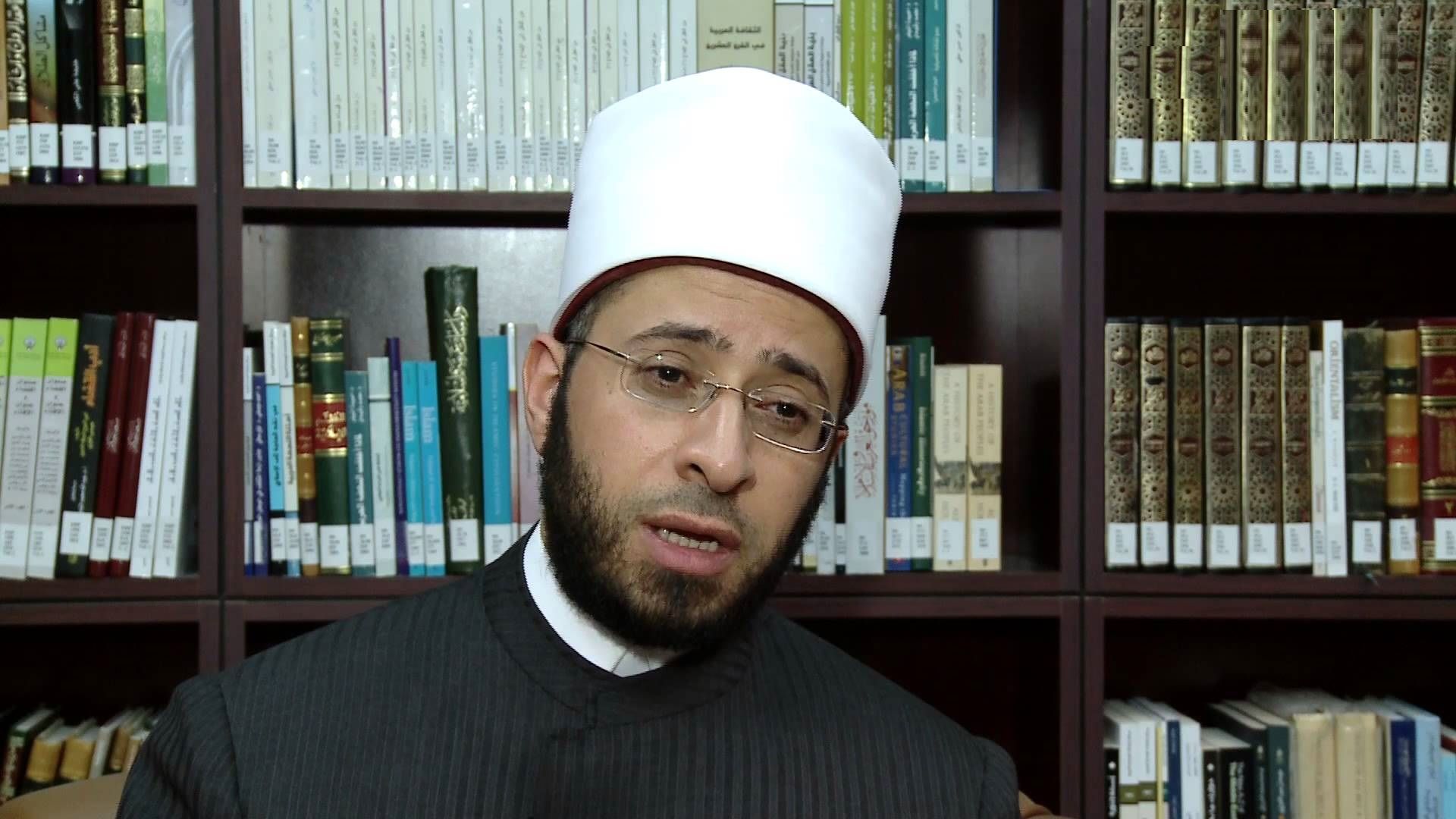 أسامة الأزهري.. صاحب «خطوات على طريق بناء الإنسان» (بروفايل)