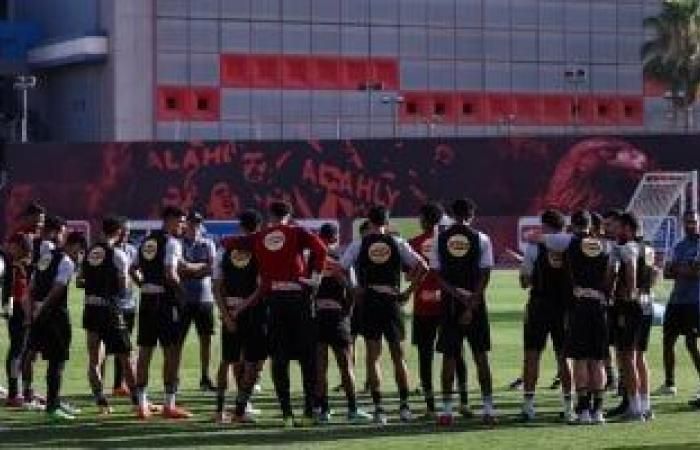 الأهلي يبدأ الاستعداد لمواجهة طلائع الجيش بالدوري
