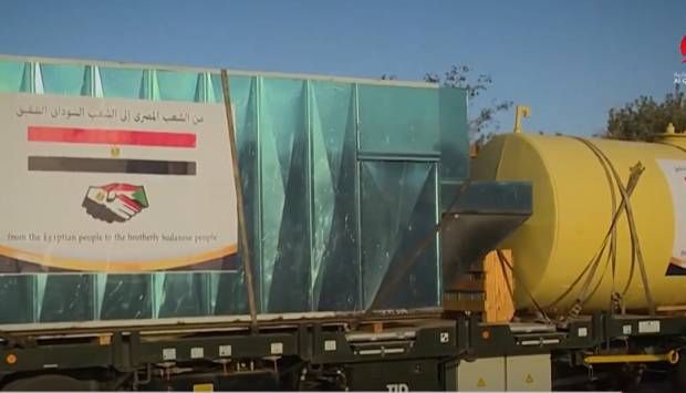 مصر لم تتخل عن أشقائها.. آلاف الأطنان من المساعدات الإنسانية للسودان