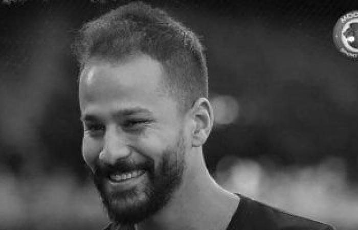 دقيقة حدادا على وفاة أحمد رفعت قبل مباراتي الدوري اليوم