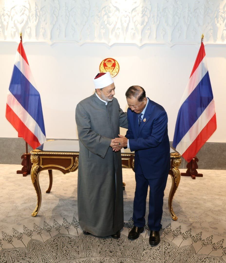 البرلمان التايلاندي: زيارة شيخ الأزهر صفحة تاريخية في سجلات بلادنا (صور)
