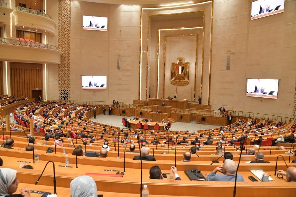 «معا نبني مستقبلا مستداما».. رئيس الوزراء يلقي بيان الحكومة أمام «النواب»