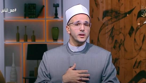 «هل المشاكل في حياتي سببها السحر والحسد؟».. رد حاسم من أمين الفتوى (فيديو)