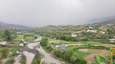 أخبار اليمن : أمطار ورياح وأجواء حارة.. تحذيرات هامة